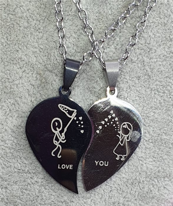 Hearts Necklace in Steel Couple Net