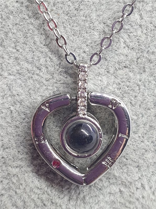 Heart Projector Necklace with \"I love you\"